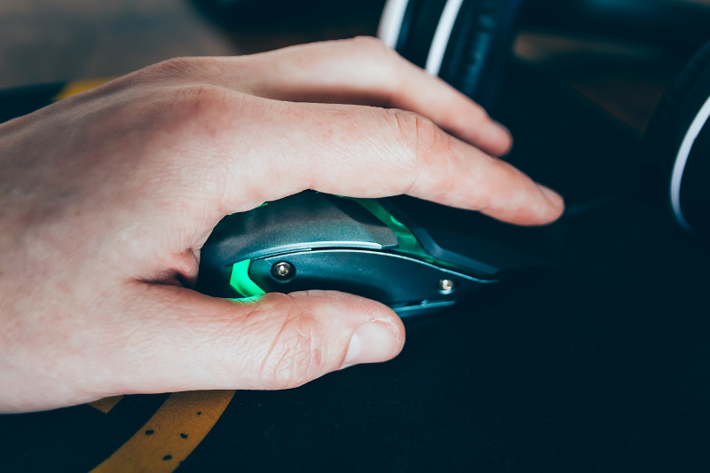 souris gaming grip
